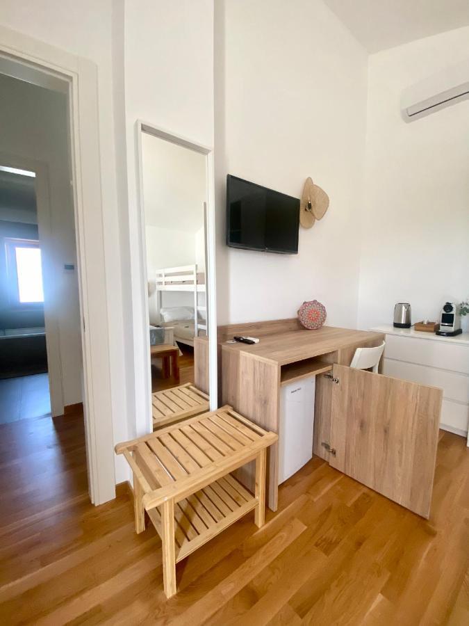 Apulia Casa E Cucina Bed & Breakfast Трани Екстериор снимка