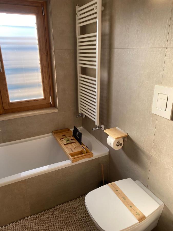 Apulia Casa E Cucina Bed & Breakfast Трани Екстериор снимка