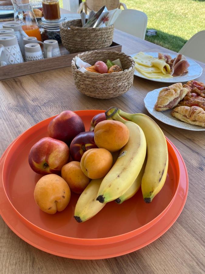 Apulia Casa E Cucina Bed & Breakfast Трани Екстериор снимка